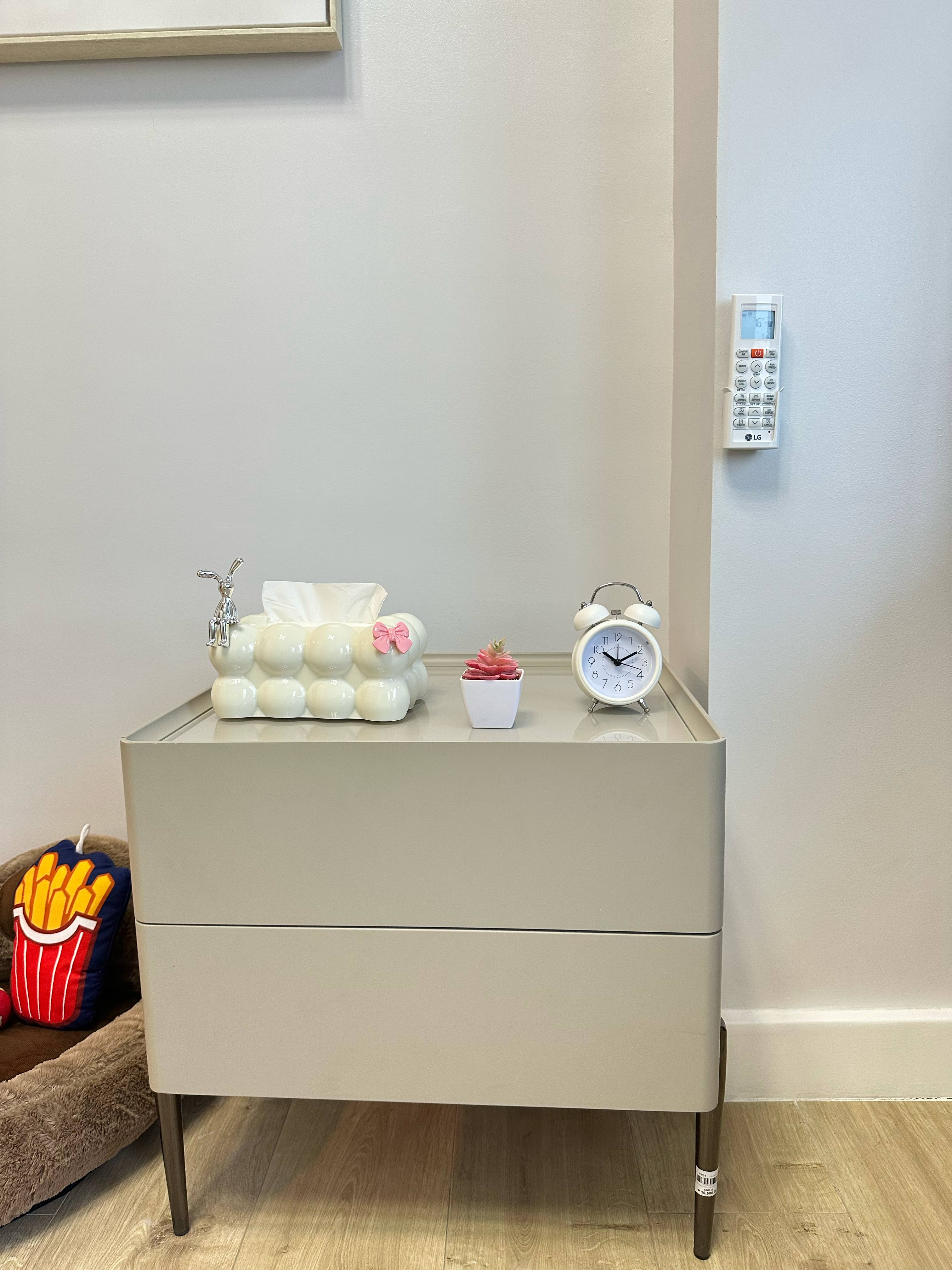 Yumi's bedroom